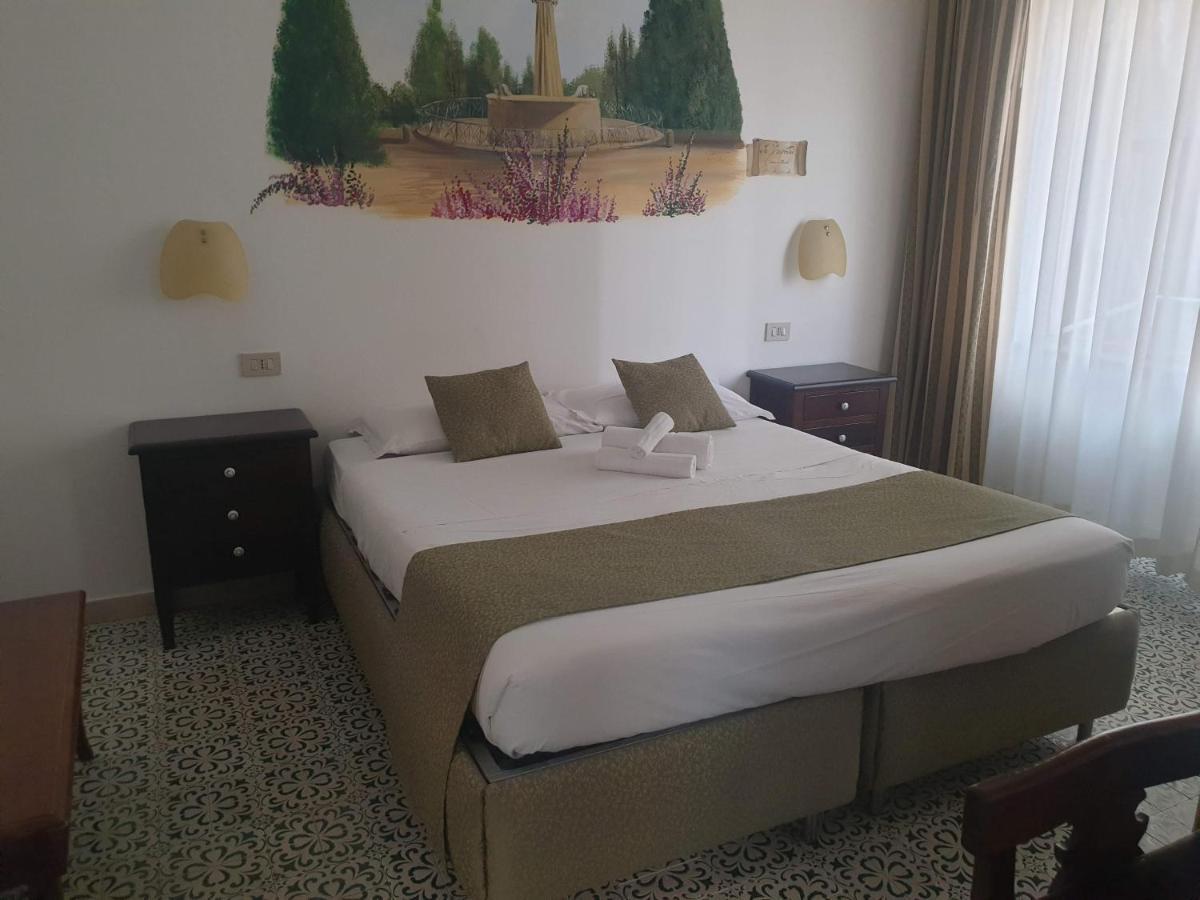 Hotel Elite Palermo Centro Dış mekan fotoğraf